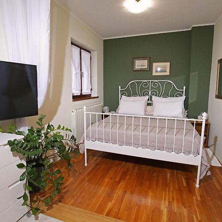 Apartments Paola Ровин Екстериор снимка